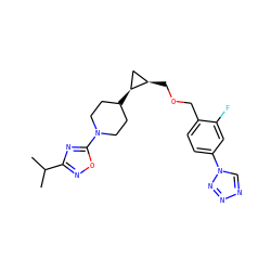 CC(C)c1noc(N2CCC([C@H]3C[C@H]3COCc3ccc(-n4cnnn4)cc3F)CC2)n1 ZINC000204986090