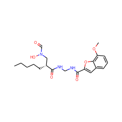 CCCCC[C@H](CN(O)C=O)C(=O)NCNC(=O)c1cc2cccc(OC)c2o1 ZINC000136922873