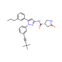 CCCc1cccc(-c2cc(NC(=O)[C@@H]3CNC(=O)C3)nn2-c2cccc(C#CC(C)(C)C)c2)c1 ZINC000169707402