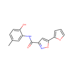 Cc1ccc(O)c(NC(=O)c2cc(-c3ccco3)on2)c1 ZINC000003908404