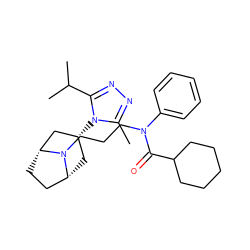 Cc1nnc(C(C)C)n1[C@@H]1C[C@@H]2CC[C@H](C1)N2CCCN(C(=O)C1CCCCC1)c1ccccc1 ZINC000101140775